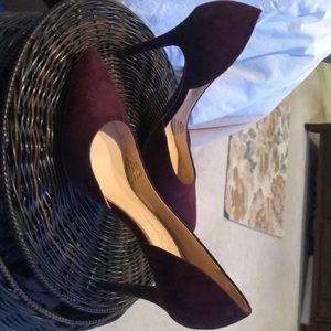 Jessica Simpson eggplant suede heels!!